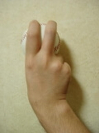 金子 千尋のカットボールの握り方2